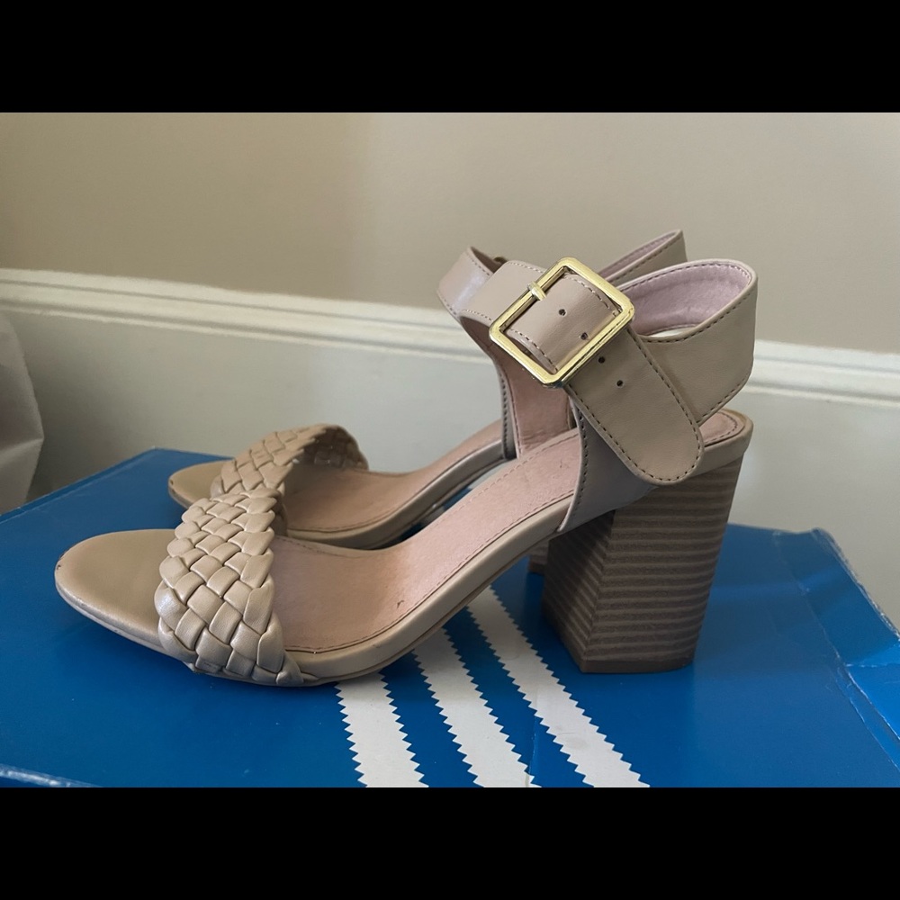 Nude heels